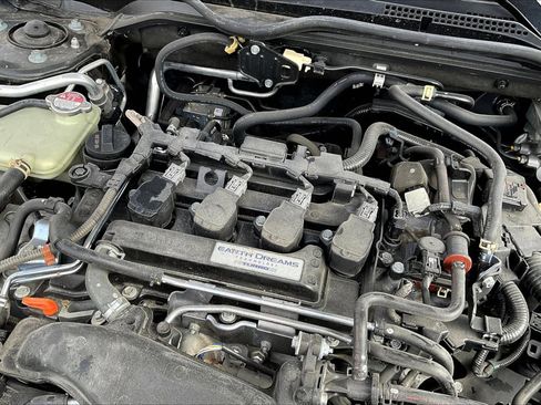 Used 2018 Honda Civic EX-L image 32