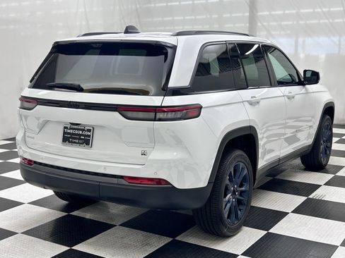 New 2026 Jeep Grand Cherokee Limited AWD/4WD image 7