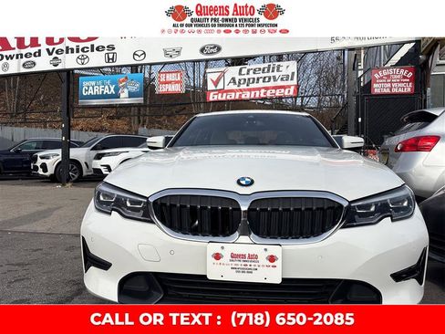 Used 2021 BMW 330i xDrive Sedan w/ Convenience Package image 41