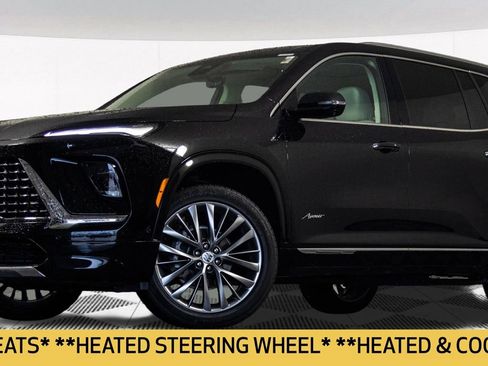Used 2025 Buick Enclave Avenir w/ Super Cruise Package FWD image 2