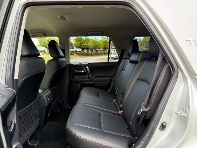 Used 2024 Toyota 4Runner TRD Off-Road Premium AWD/4WD image 27