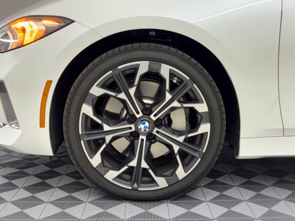 Used 2026 BMW 330i Sedan w/ Convenience Package RWD image 13