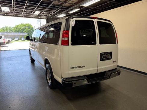 Used 2025 GMC Savana 3500 LT w/ LT Preferred Equipment Group RWD image 3