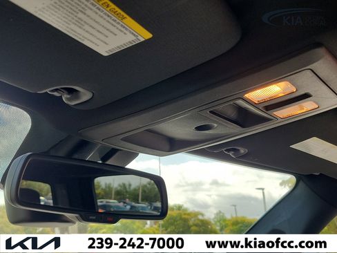 Used 2022 RAM 1500 Classic Warlock w/ Electronics Group AWD/4WD image 28