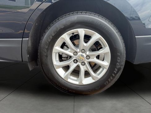 Used 2021 Chevrolet Equinox LT FWD image 12