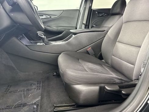 Used 2022 Chevrolet Malibu LS FWD image 20