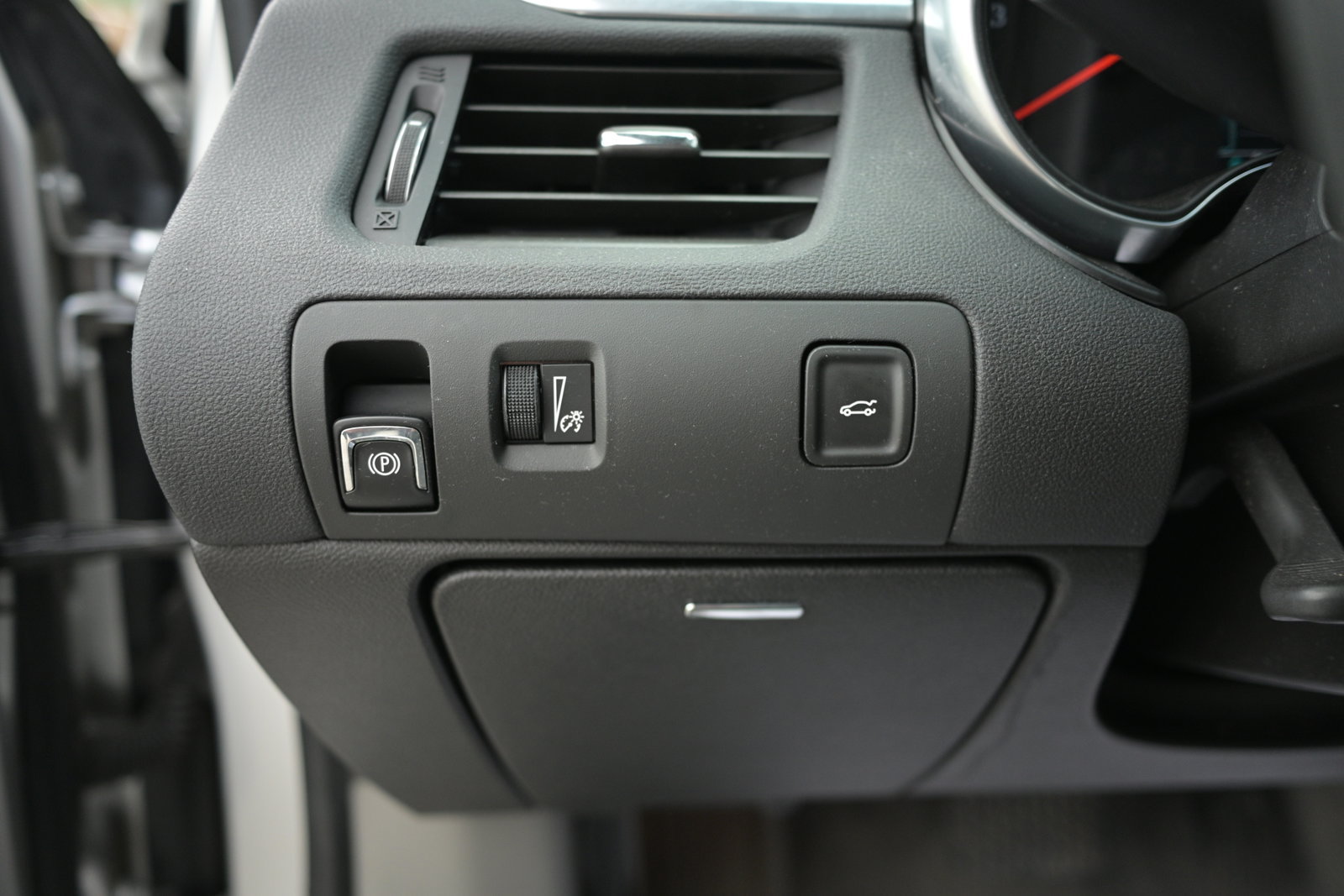 Used 2019 Chevrolet Impala LS FWD image 30