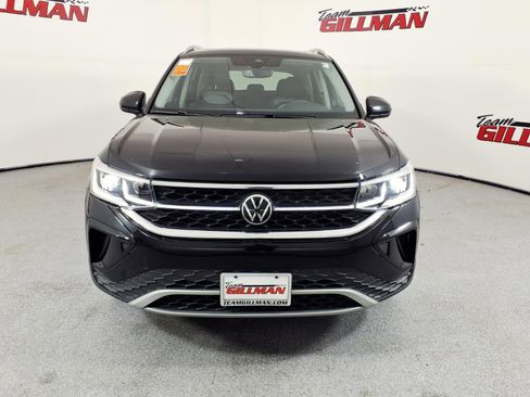 Used 2023 Volkswagen Taos SEL image 8