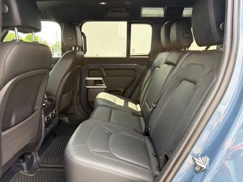 Used 2023 Land Rover Defender 110 S AWD/4WD image 13