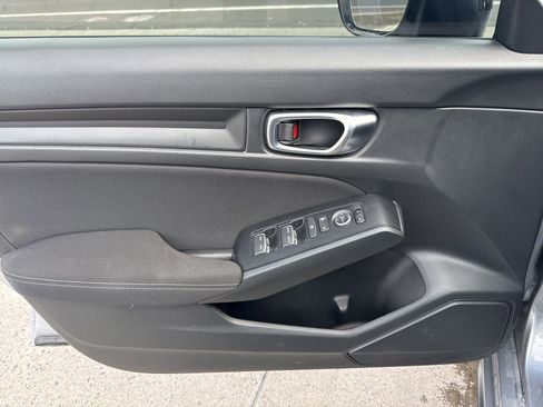 Certified 2025 Honda Civic Sport image 19