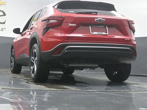 New 2026 Chevrolet Trax RS w/ Driver Confidence Package image 32