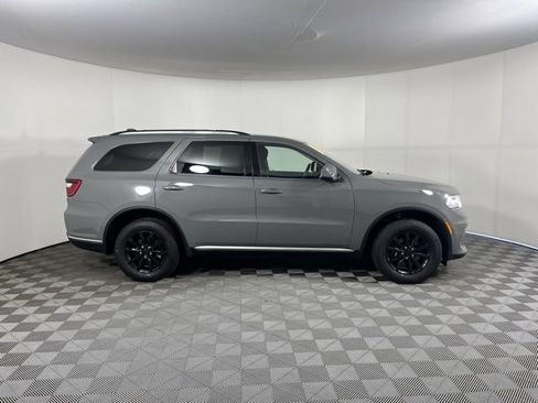 Used 2022 Dodge Durango SXT image 8