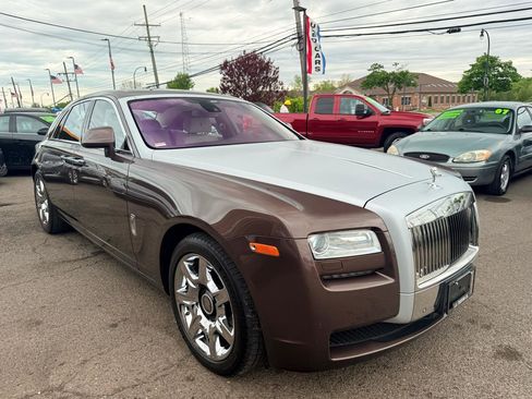 Used 2012 Rolls-Royce Ghost RWD image 13