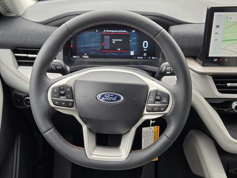 New 2026 Ford Explorer Active w/ Active Comfort Package AWD/4WD image 23