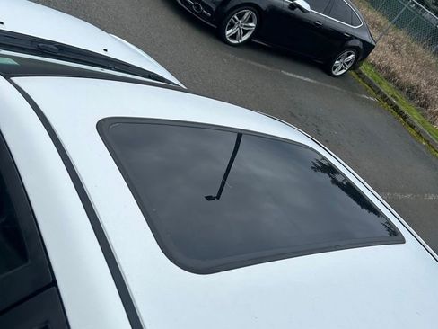 Used 2005 Toyota Corolla S image 9