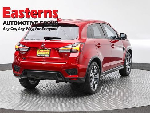 Used 2025 Mitsubishi Outlander Sport SE AWD/4WD image 5