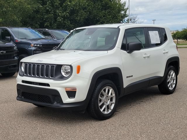 Used 2023 Jeep Renegade Latitude AWD/4WD image 2