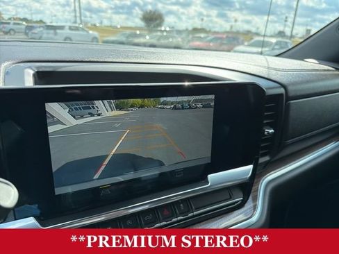 Used 2022 Chevrolet Silverado 1500 LT image 16