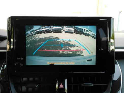 Used 2026 Toyota Corolla LE FWD image 8