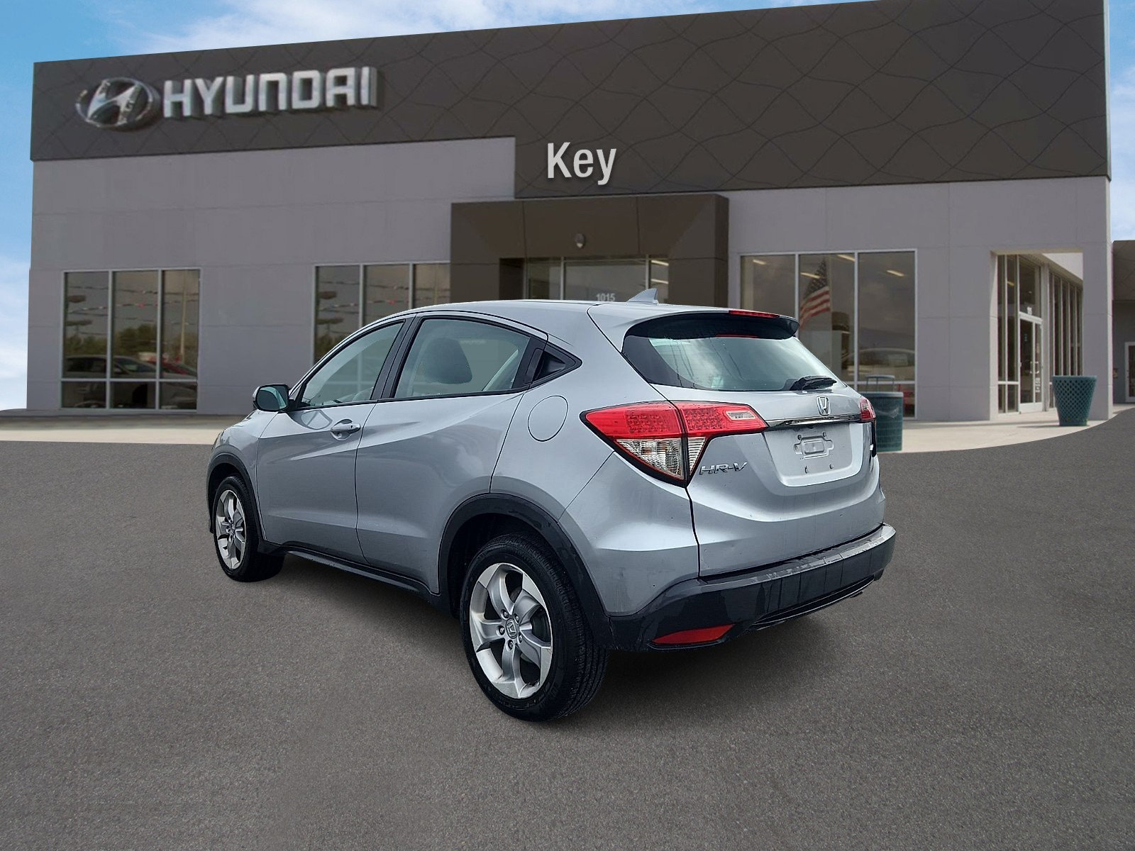 Used 2021 Honda HR-V LX image 4