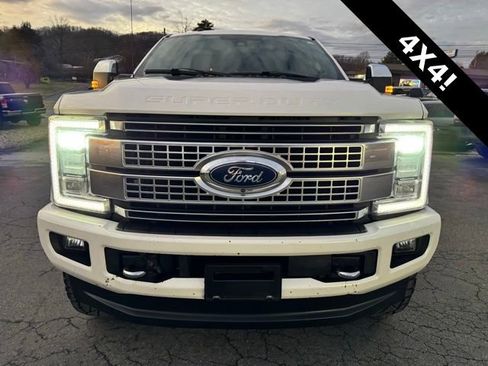 Used 2017 Ford F250 Platinum w/ Platinum Ultimate Package image 6