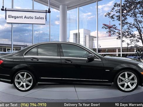 Used 2012 Mercedes-Benz C 250 Sedan image 4