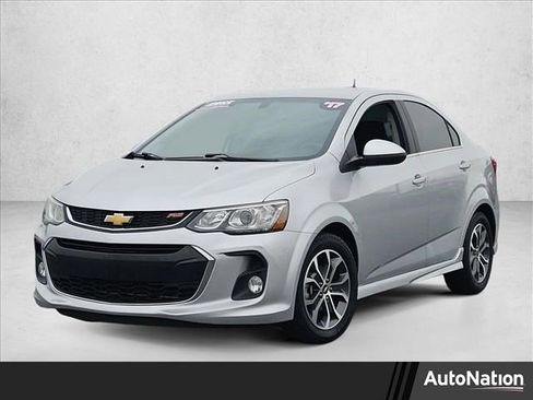 Used 2017 Chevrolet Sonic LT w/ Convenience Package image 1