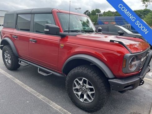 Used 2024 Ford Bronco Badlands AWD/4WD image 2