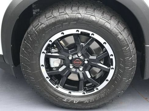 New 2026 Nissan Pathfinder Rock Creek w/ Rock Creek Premium Package AWD/4WD image 7