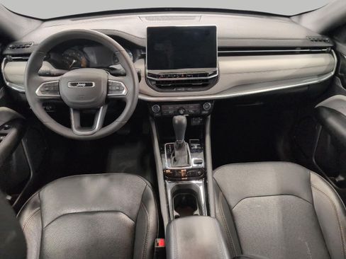 Used 2023 Jeep Compass Limited AWD/4WD image 7