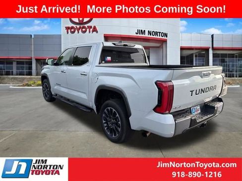 Used 2025 Toyota Tundra Limited AWD/4WD image 5