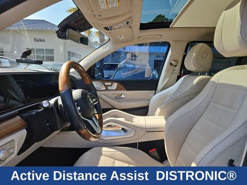 Used 2021 Mercedes-Benz GLE 580 4MATIC image 7