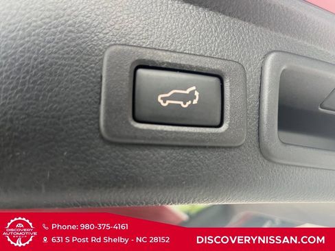 Used 2017 Subaru Forester 2.5i Touring image 29