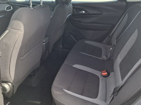 Used 2023 Chevrolet TrailBlazer LS FWD image 20