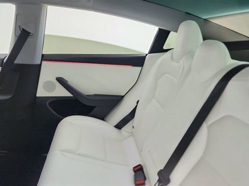 Used 2024 Tesla Model 3 Performance image 29