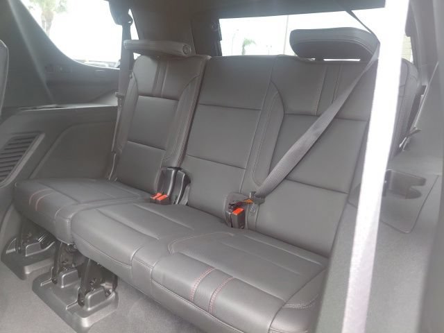 Used 2022 Chevrolet Tahoe RST w/ Luxury Package RWD image 16