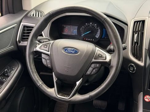 Used 2024 Ford Edge SEL AWD/4WD image 18