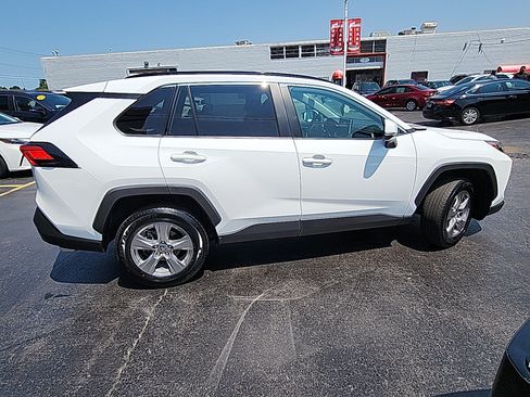 Certified 2025 Toyota RAV4 XLE AWD/4WD image 8