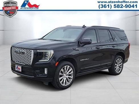 Used 2022 GMC Yukon Denali image 3