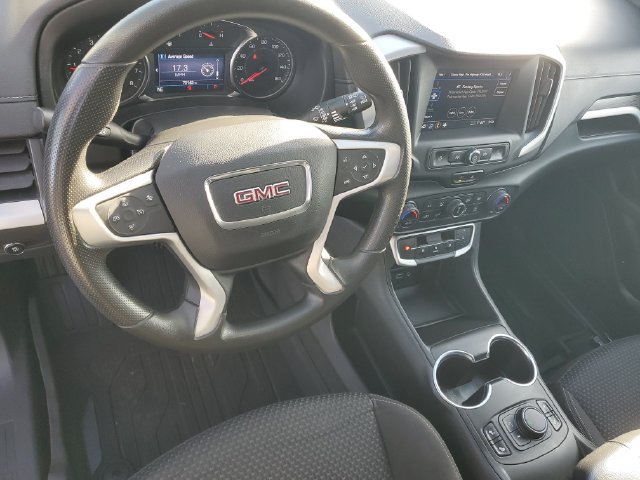 Used 2022 GMC Terrain SLE w/ Driver Convenience Package FWD image 17