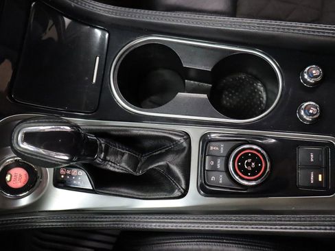 Used 2017 Nissan Maxima SR w/ Midnight Edition image 21