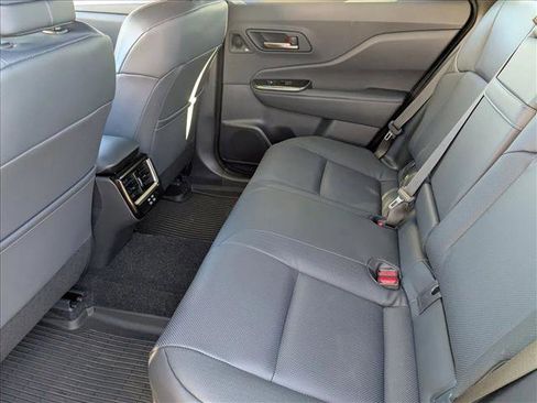 New 2025 Toyota Crown Signia image 15