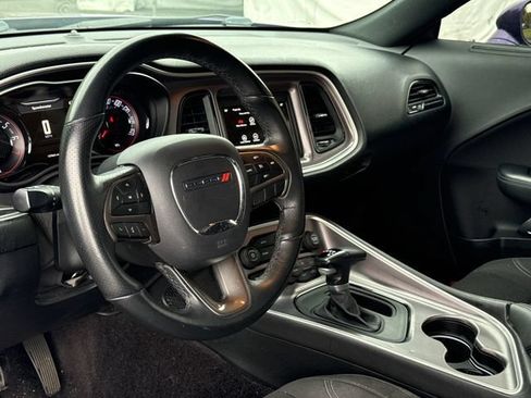 Used 2019 Dodge Challenger SXT w/ Blacktop Package AWD/4WD image 15