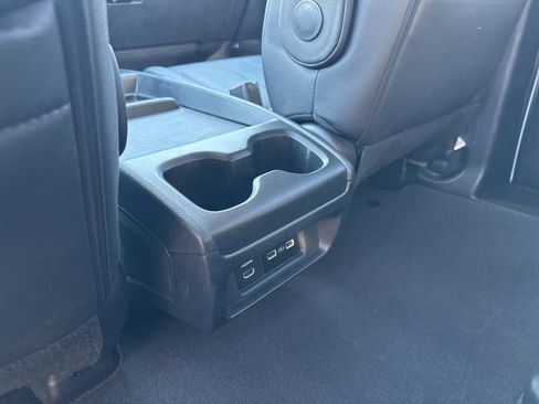 Used 2023 Honda Odyssey Touring image 17