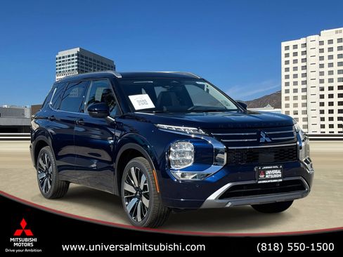 New 2026 Mitsubishi Outlander SEL image 1