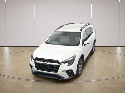 Used 2023 Subaru Ascent Premium w/ Convenience Package AWD/4WD image 29
