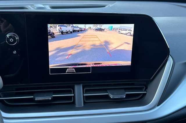 New 2026 Chevrolet Trax RS w/ Sunroof Package FWD image 28