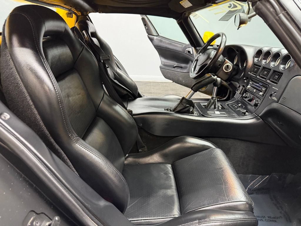 Used 2001 Dodge Viper RT/10 RWD image 36