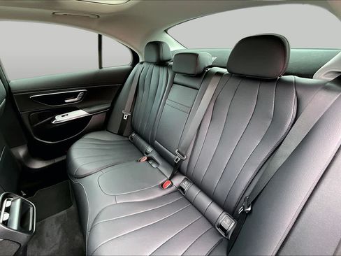 Used 2026 Mercedes-Benz E 450 4MATIC Sedan image 21