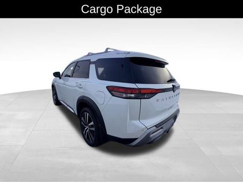 Used 2024 Nissan Pathfinder Platinum w/ Cargo Package image 5